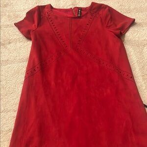 DESIGN LAB RED ULTRA SEUDE  Dress For Lord & TAYLOR Sz SP